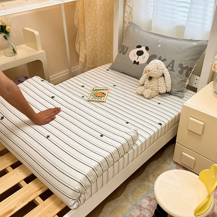 91家纺网 家纺一手货源 找家纺 小懒猪 2025新款ins风小红书同款卡通小清新13372全棉纯棉AB版学生上下铺三件套 斑点狗