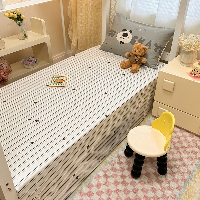 91家纺网 家纺一手货源 找家纺 小懒猪 2025新款ins风小红书同款卡通小清新13372全棉纯棉AB版学生上下铺三件套 斑点狗