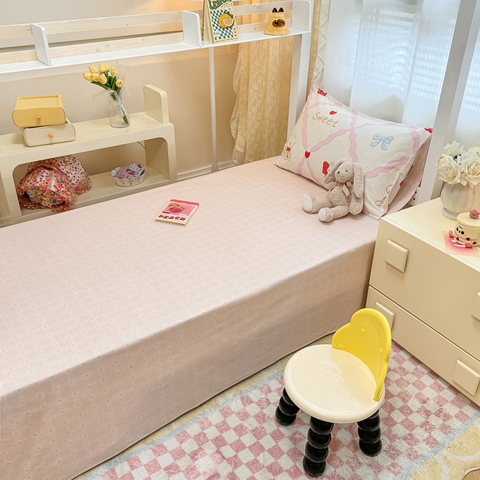 91家纺网 家纺一手货源 找家纺 小懒猪 2025新款ins风小红书同款卡通小清新13372全棉纯棉AB版学生上下铺三件套 洛贝莎