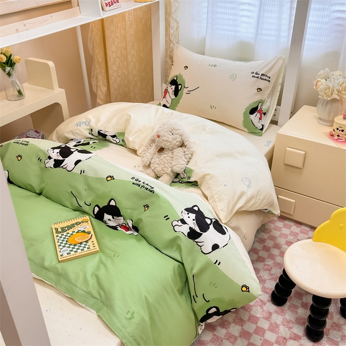 91家纺网 家纺一手货源 找家纺 小懒猪 2025新款ins风小红书同款卡通小清新13372全棉纯棉AB版学生上下铺三件套 淘气喵