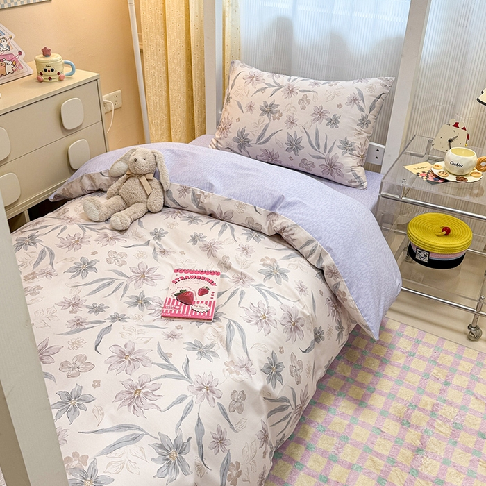 91家纺网 家纺一手货源 找家纺 小懒猪 2025新款ins风小红书同款卡通小清新13372全棉纯棉AB版学生上下铺三件套 茶色花眠