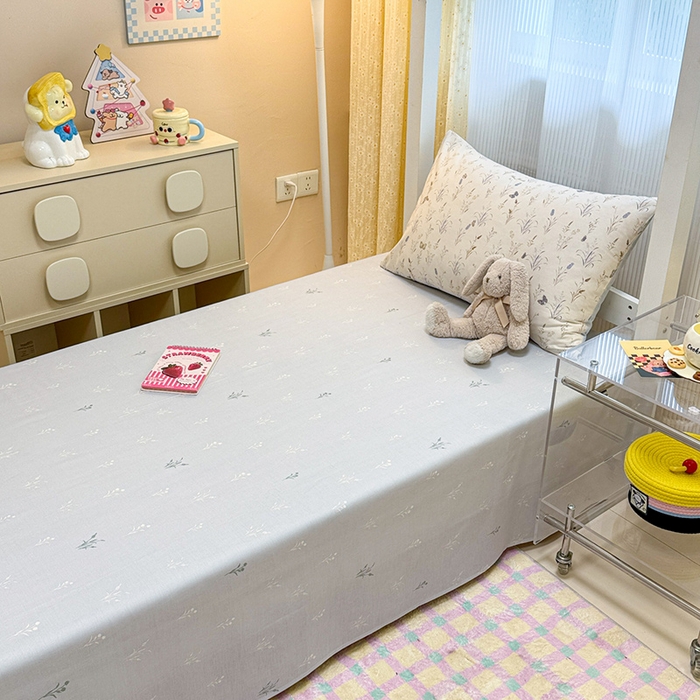 91家纺网 家纺一手货源 找家纺 小懒猪 2025新款ins风小红书同款卡通小清新13372全棉纯棉AB版学生上下铺三件套 蝶恋花