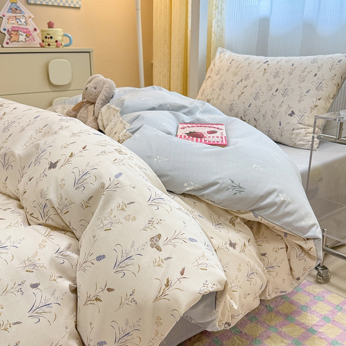 91家纺网 家纺一手货源 找家纺 小懒猪 2025新款ins风小红书同款卡通小清新13372全棉纯棉AB版学生上下铺三件套 蝶恋花