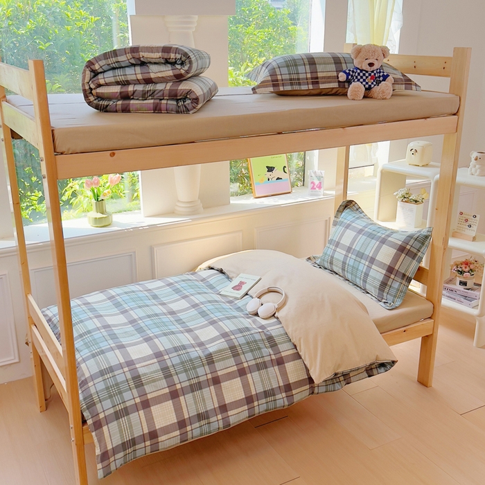 91家纺网 家纺一手货源 找家纺 铭博家纺 新款100%全棉印花学生季宿舍上下铺三件套 严格论