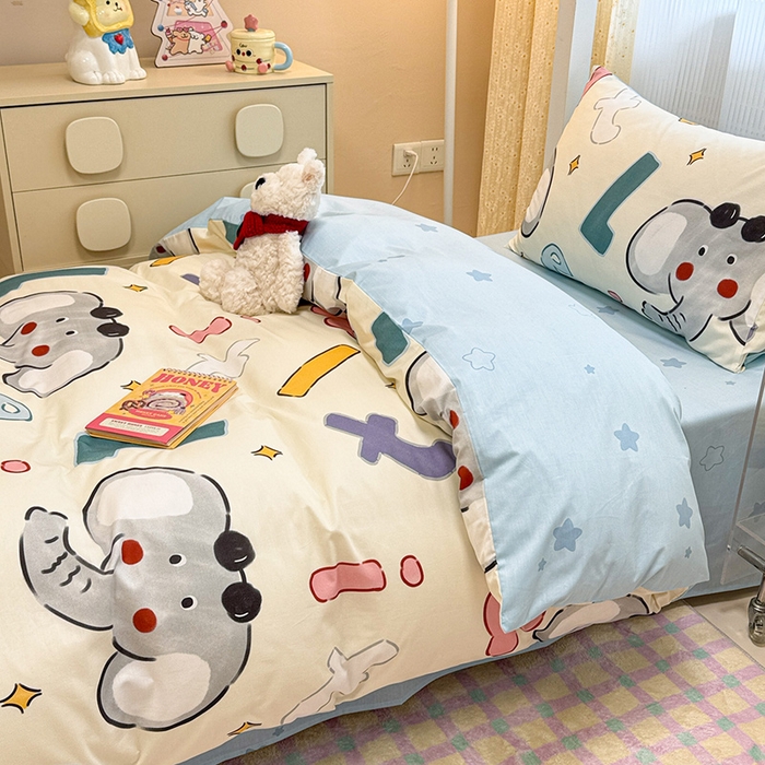 91家纺网 家纺一手货源 找家纺 小懒猪 2025新款ins风小红书同款卡通小清新13372全棉纯棉AB版学生上下铺三件套 字母小象