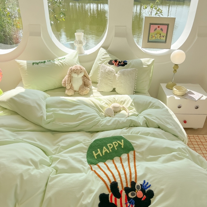 91家纺网 家纺一手货源 找家纺 韩巢家纺 2025新款毛巾绣四件套超柔水洗棉学生宿舍床上三件套（提供卖家秀） 快乐小喵