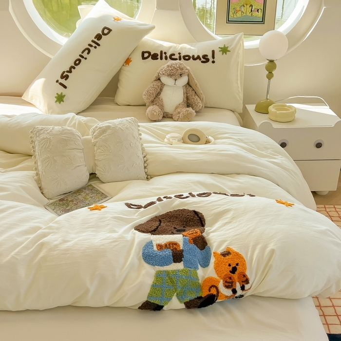 91家纺网 家纺一手货源 找家纺 韩巢家纺 2025新款毛巾绣四件套超柔水洗棉学生宿舍床上三件套（提供卖家秀） 贪吃小狗