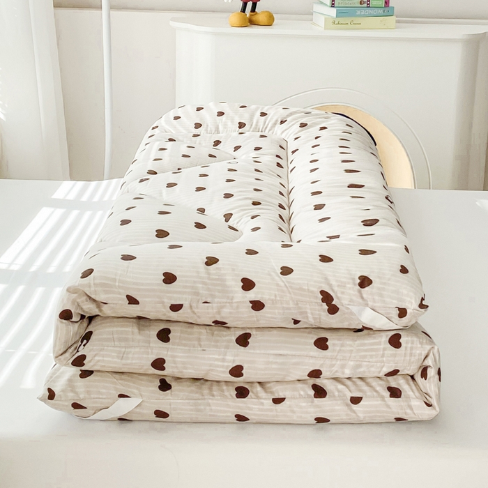 91家纺网 家纺一手货源 找家纺 缦卡琳家纺 2025新款活性生态棉纤维床垫 一心一意