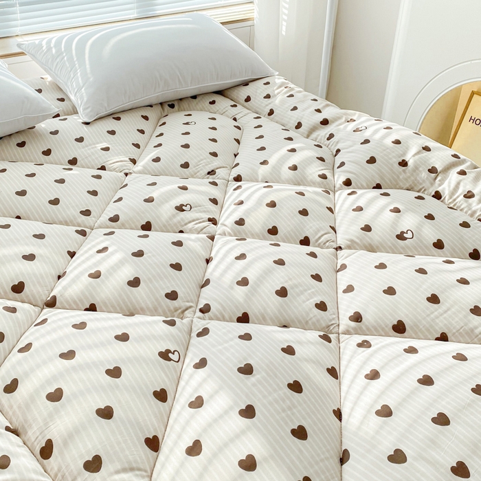 91家纺网 家纺一手货源 找家纺 缦卡琳家纺 2025新款活性生态棉纤维床垫 一心一意