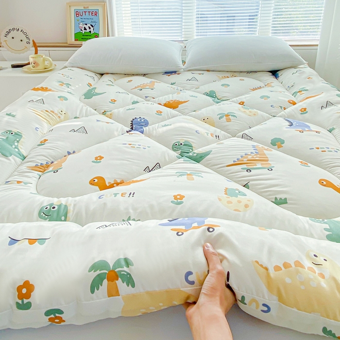 91家纺网 家纺一手货源 找家纺 缦卡琳家纺 2025新款活性生态棉纤维床垫 恐龙派对