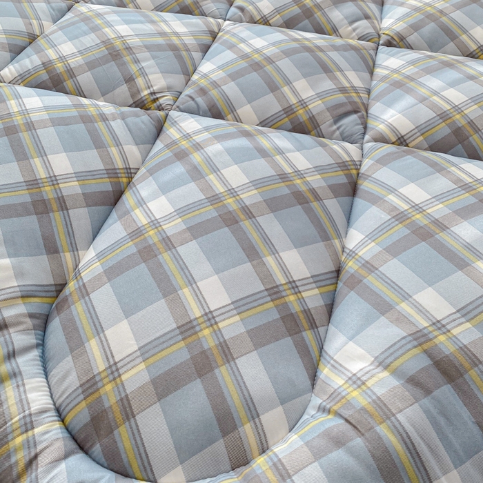 91家纺网 家纺一手货源 找家纺 缦卡琳家纺 2025新款活性生态棉纤维床垫 绿格子