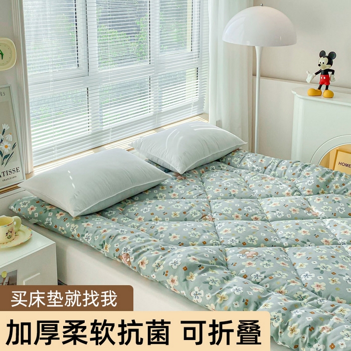91家纺网 家纺一手货源 找家纺 缦卡琳家纺 2025新款活性生态棉纤维床垫 花丛小兔