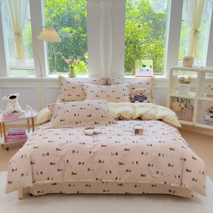 91家纺网 家纺一手货源 找家纺 铭博家纺 新款直播爆款网红全棉四件套13070印花吊边一字绣纯棉被套工艺款 无忧腊肠