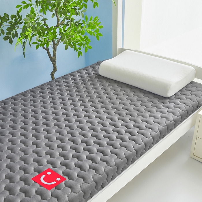 91家纺网 家纺一手货源 找家纺 芊梵床垫 2025新款A类牛奶丝乳胶硬质棉床垫-学生款 笑脸-星辰灰