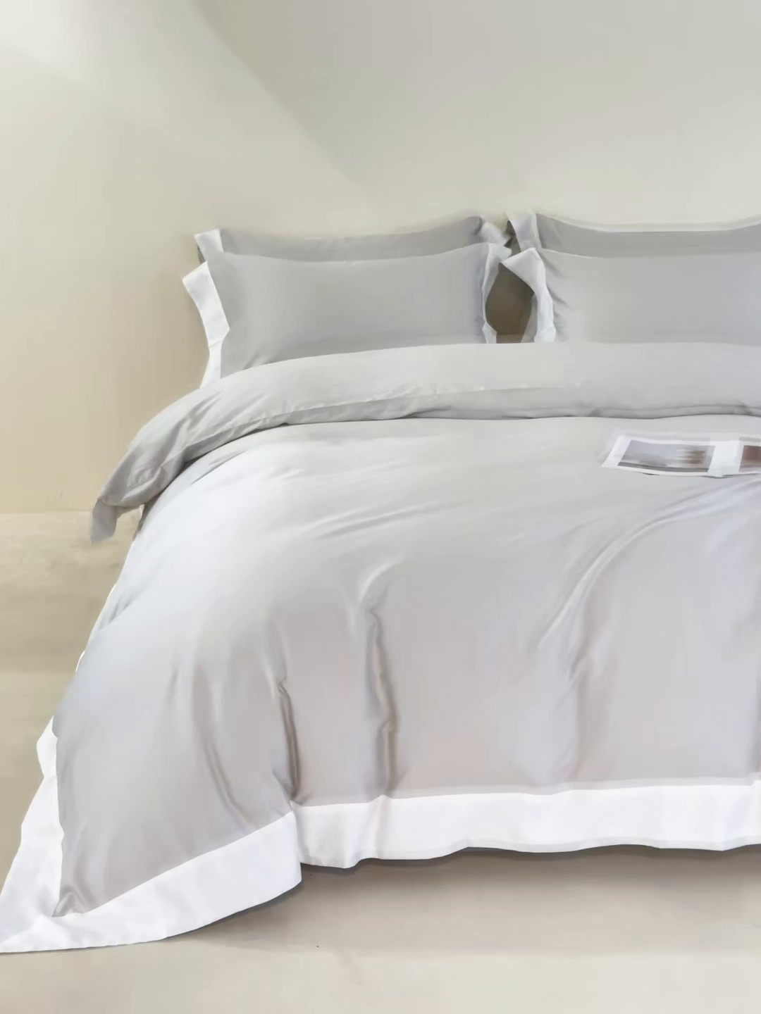 91家纺网 家纺一手货源 找家纺 晶缦家纺 2025新款纯棉全棉50支双股贡缎长绒棉拼边四件套 流光绮境-雅灰