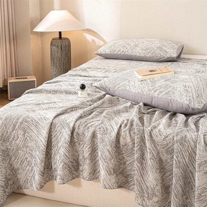 91家纺网 家纺一手货源 找家纺 灰鲸 2025新款全棉纯棉三层纱色织提花床单 本色-灰