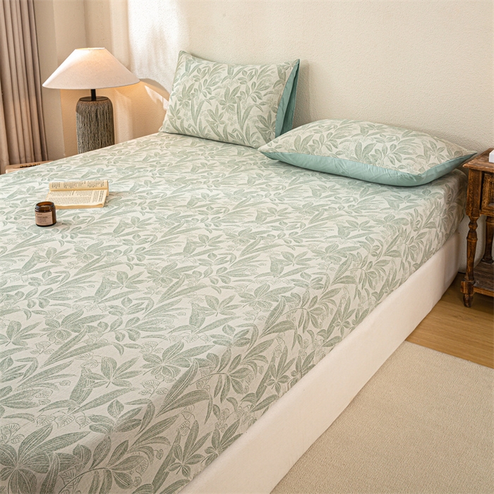 91家纺网 家纺一手货源 找家纺 灰鲸 2025新款全棉纯棉三层纱色织提花床笠 叶语-绿