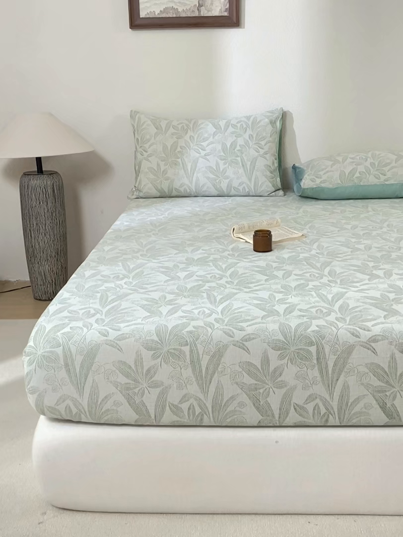 91家纺网 家纺一手货源 找家纺 灰鲸 2025新款全棉纯棉三层纱色织提花床笠 叶语-绿