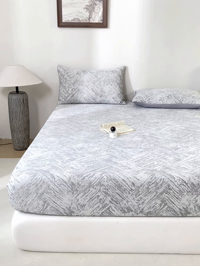 91家纺网 家纺一手货源 找家纺 灰鲸 2025新款全棉纯棉三层纱色织提花床笠 本色-灰