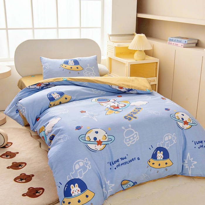 91家纺网 家纺一手货源 找家纺 乐秀家纺 2025新款全棉幼儿园被子三件套卡通纯棉被套被芯六件套 乘风宇宙