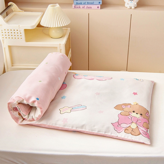 91家纺网 家纺一手货源 找家纺 乐秀家纺 2025新款全棉幼儿园被子三件套卡通纯棉被套被芯六件套 可爱国度