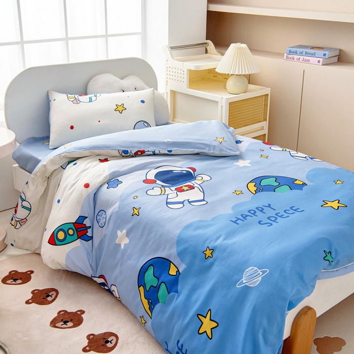 91家纺网 家纺一手货源 找家纺 乐秀家纺 2025新款全棉幼儿园被子三件套卡通纯棉被套被芯六件套 太空卫士