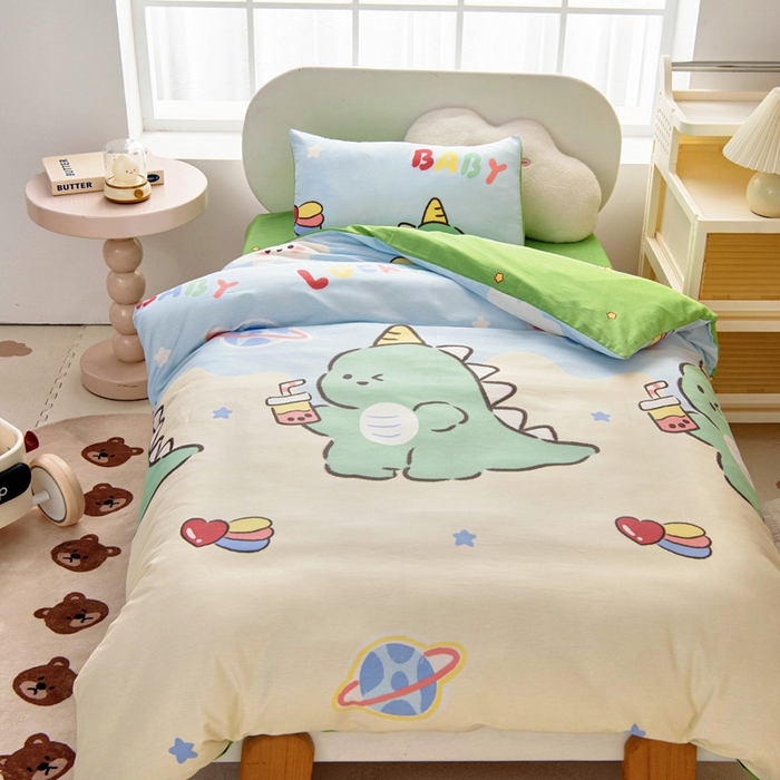 91家纺网 家纺一手货源 找家纺 乐秀家纺 2025新款全棉幼儿园被子三件套卡通纯棉被套被芯六件套 星际恐龙