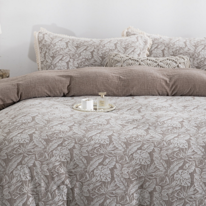 91家纺网 家纺一手货源 找家纺 鲁爱家纺供货 2025新款AB版棉麻工艺款四件套 龟背竹-咖