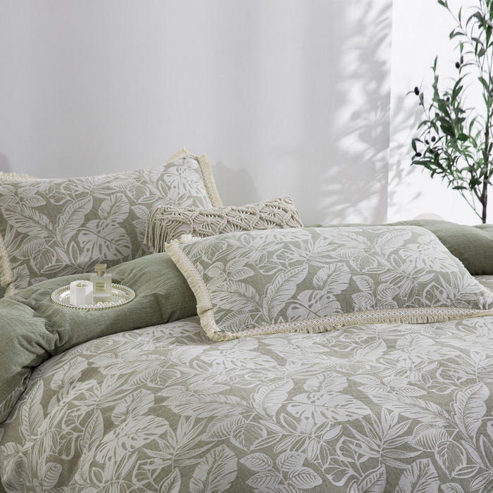 91家纺网 家纺一手货源 找家纺 鲁爱家纺供货 2025新款AB版棉麻工艺款四件套 普拉斯龟背竹-绿