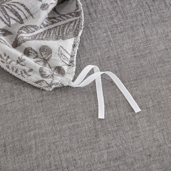 91家纺网 家纺一手货源 找家纺 鲁爱家纺供货 2025新款AB版棉麻工艺款四件套 时来运转-灰