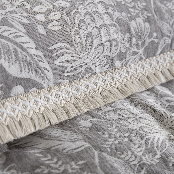 91家纺网 家纺一手货源 找家纺 鲁爱家纺供货 2025新款AB版棉麻工艺款四件套 时来运转-灰