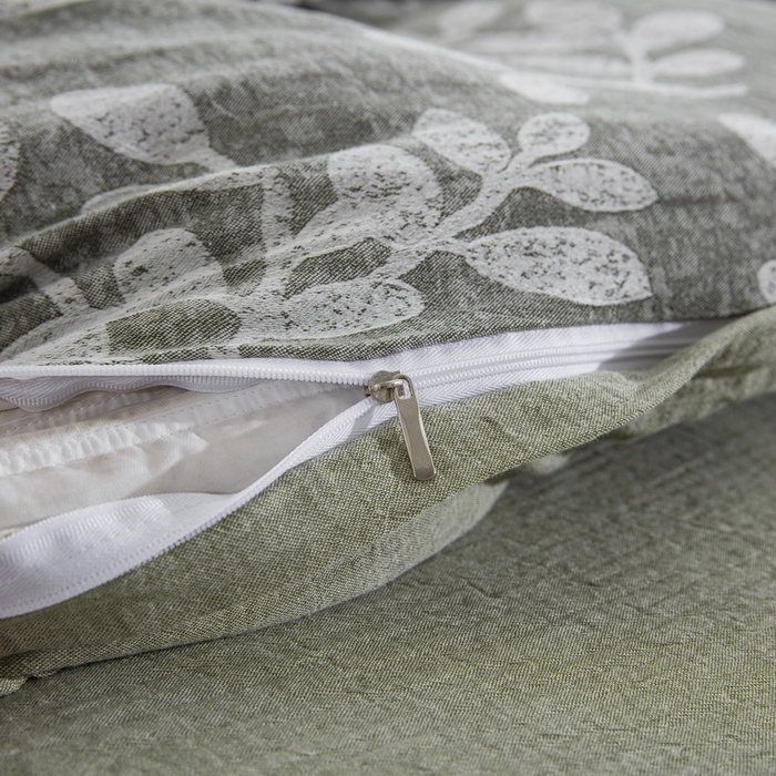 91家纺网 家纺一手货源 找家纺 鲁爱家纺供货 2025新款AB版棉麻工艺款四件套 玉树-灰绿