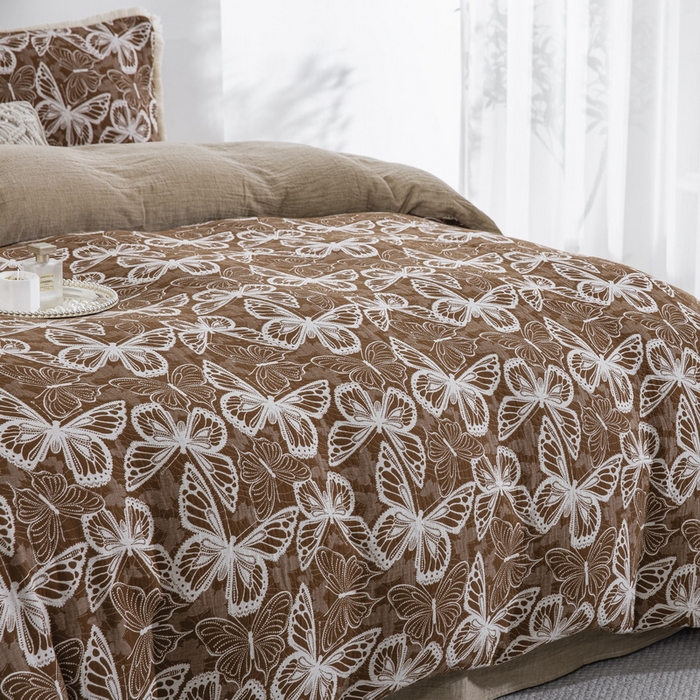 91家纺网 家纺一手货源 找家纺 鲁爱家纺供货 2025新款简易款双层纱四件套（纯跑量） 蝴蝶醉-咖