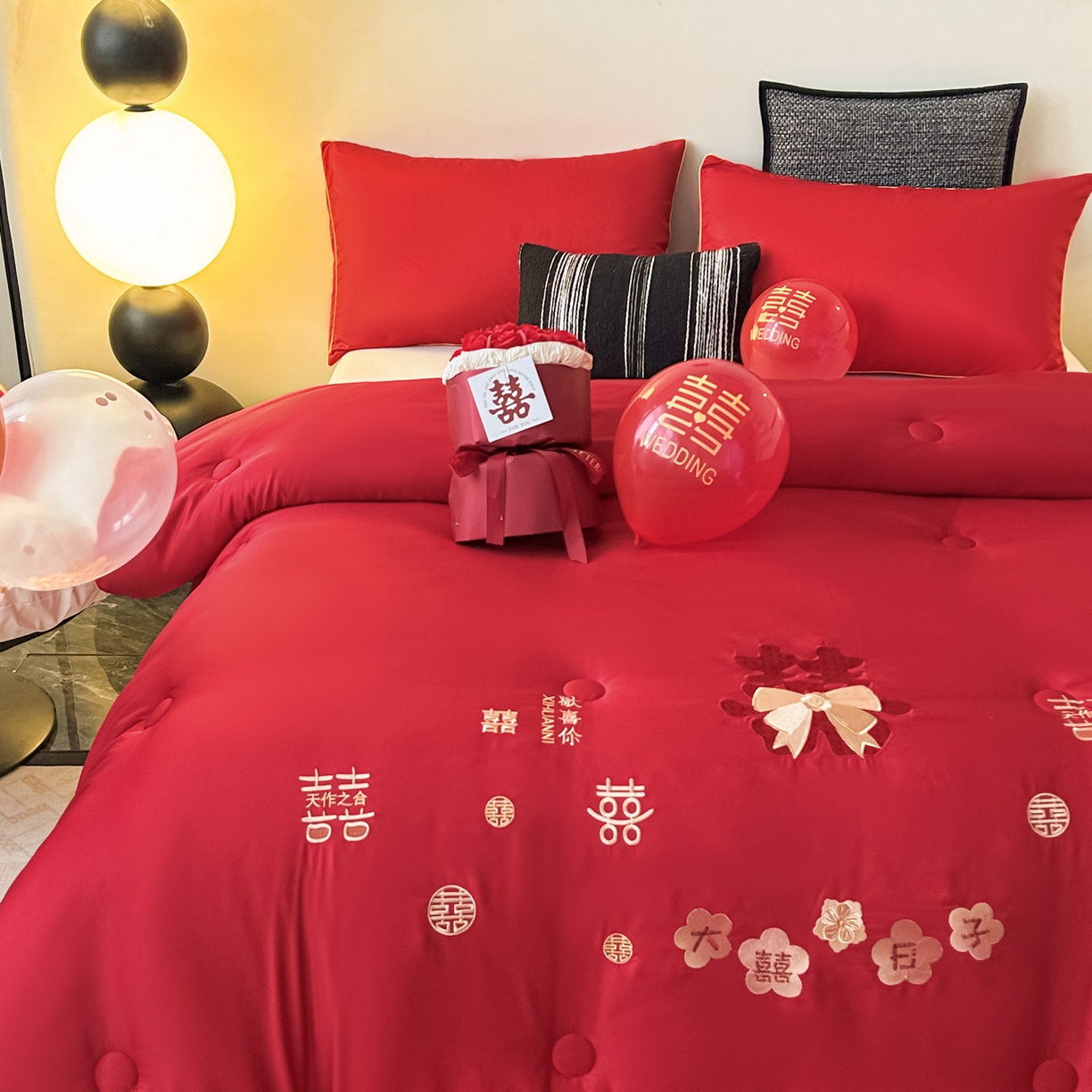 91家纺网 家纺一手货源 找家纺 壹张床 2025新款婚庆被绣花大红大豆被冬被喜庆被芯 大囍日子
