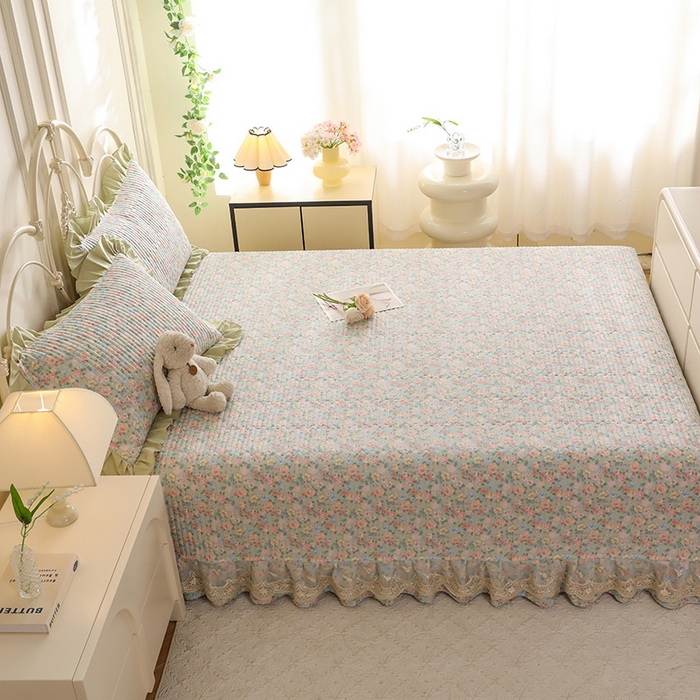 91家纺网 家纺一手货源 找家纺 美达家纺 2025新款全棉防滑榻榻米床护垫 柏林梦境-绿