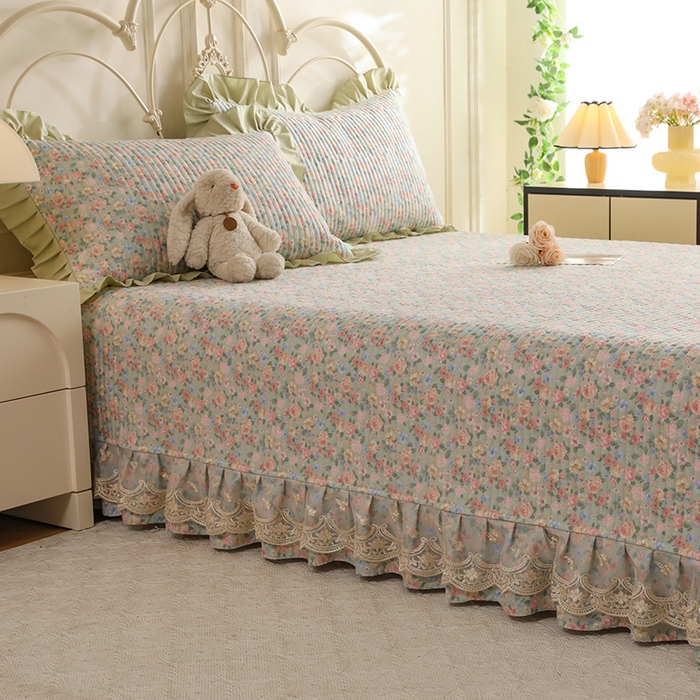 91家纺网 家纺一手货源 找家纺 美达家纺 2025新款全棉防滑榻榻米床护垫 柏林梦境-绿