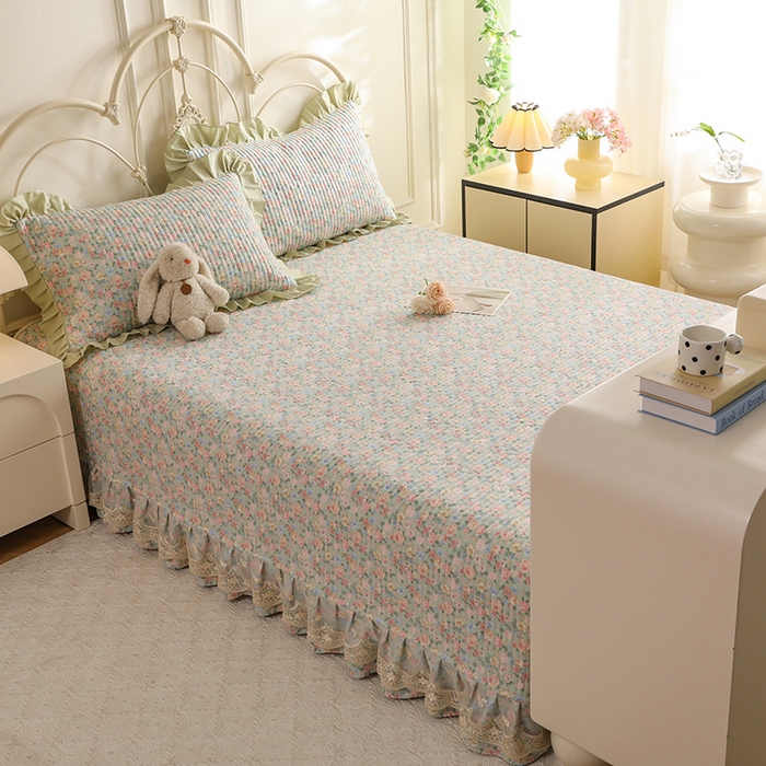 91家纺网 家纺一手货源 找家纺 美达家纺 2025新款全棉防滑榻榻米床护垫 柏林梦境-绿