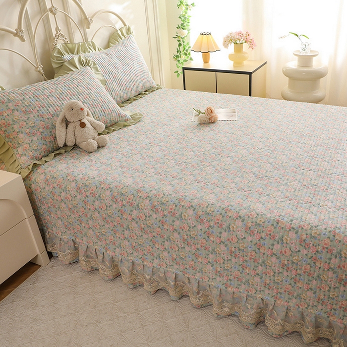 91家纺网 家纺一手货源 找家纺 美达家纺 2025新款全棉防滑榻榻米床护垫 柏林梦境-绿