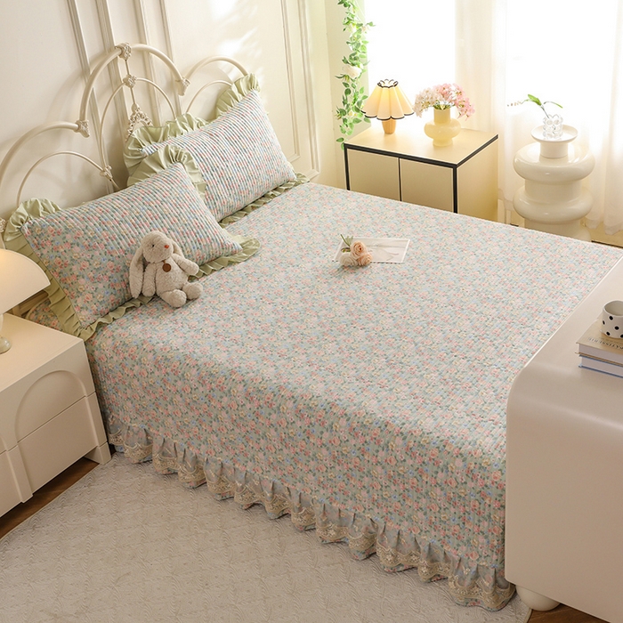 91家纺网 家纺一手货源 找家纺 美达家纺 2025新款全棉防滑榻榻米床护垫 柏林梦境-绿