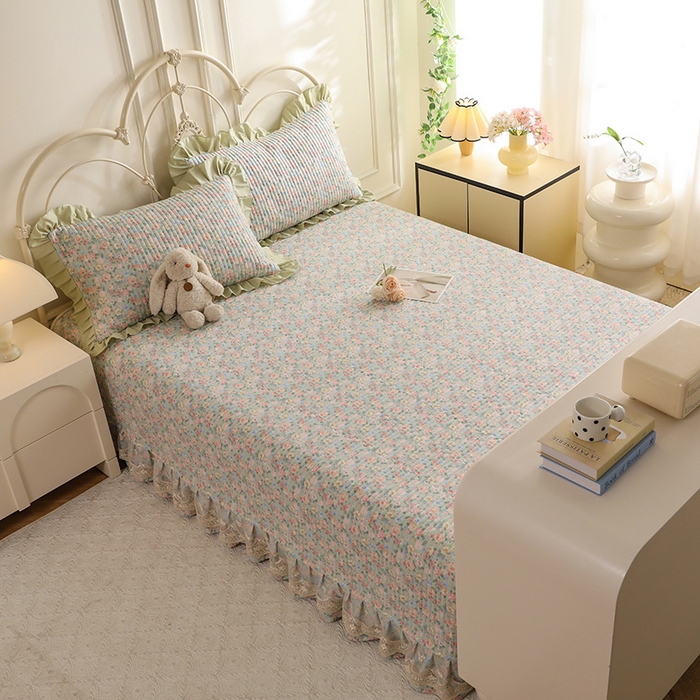 91家纺网 家纺一手货源 找家纺 美达家纺 2025新款全棉防滑榻榻米床护垫 柏林梦境-绿