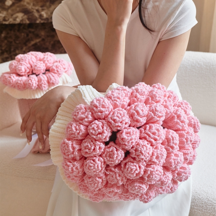 91家纺网 家纺一手货源 找家纺 暖绵绵2025新款花束毯星河（最低零售价：小号116元，大号167元） 星河-粉色