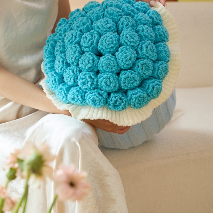 91家纺网 家纺一手货源 找家纺 暖绵绵2025新款花束毯星河（最低零售价：小号116元，大号167元） 星河-浅蓝