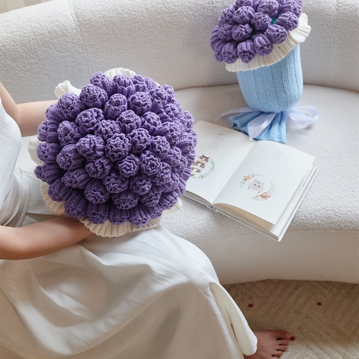 91家纺网 家纺一手货源 找家纺 暖绵绵2025新款花束毯星河（最低零售价：小号116元，大号167元） 星河-紫色