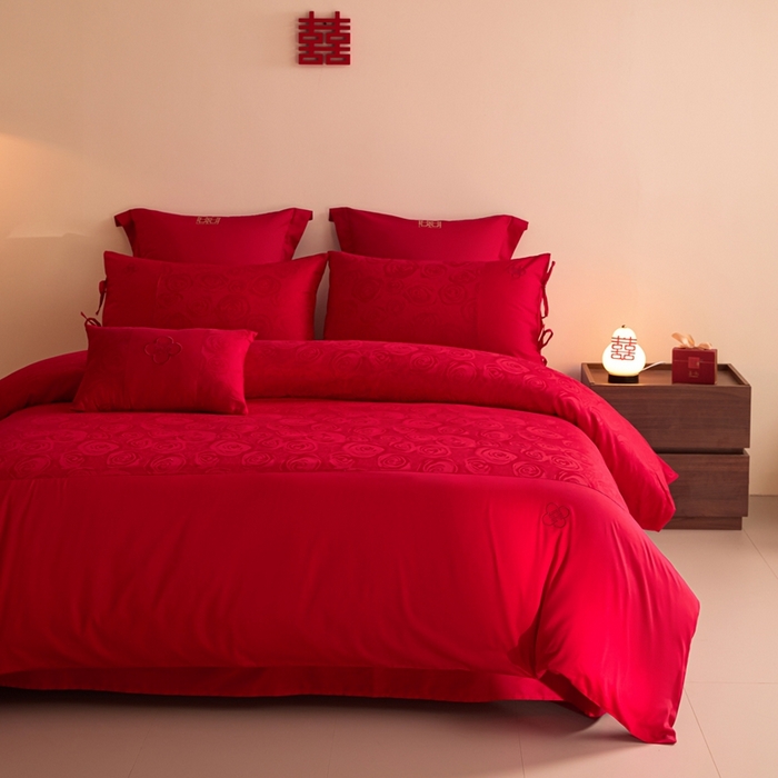 91家纺网 家纺一手货源 找家纺 东方合美（原：皇家传奇） 2025新款全棉纯棉新中式刺绣婚庆多件套-爱你 爱你-红