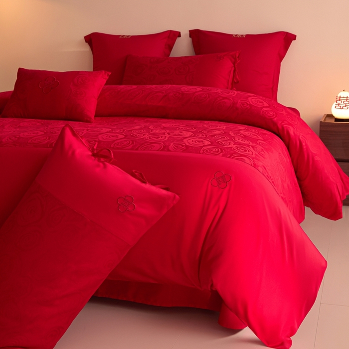 91家纺网 家纺一手货源 找家纺 东方合美（原：皇家传奇） 2025新款全棉纯棉新中式刺绣婚庆多件套-爱你 爱你-红