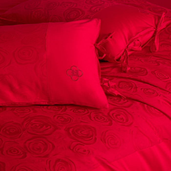 91家纺网 家纺一手货源 找家纺 东方合美（原：皇家传奇） 2025新款全棉纯棉新中式刺绣婚庆多件套-爱你 爱你-红