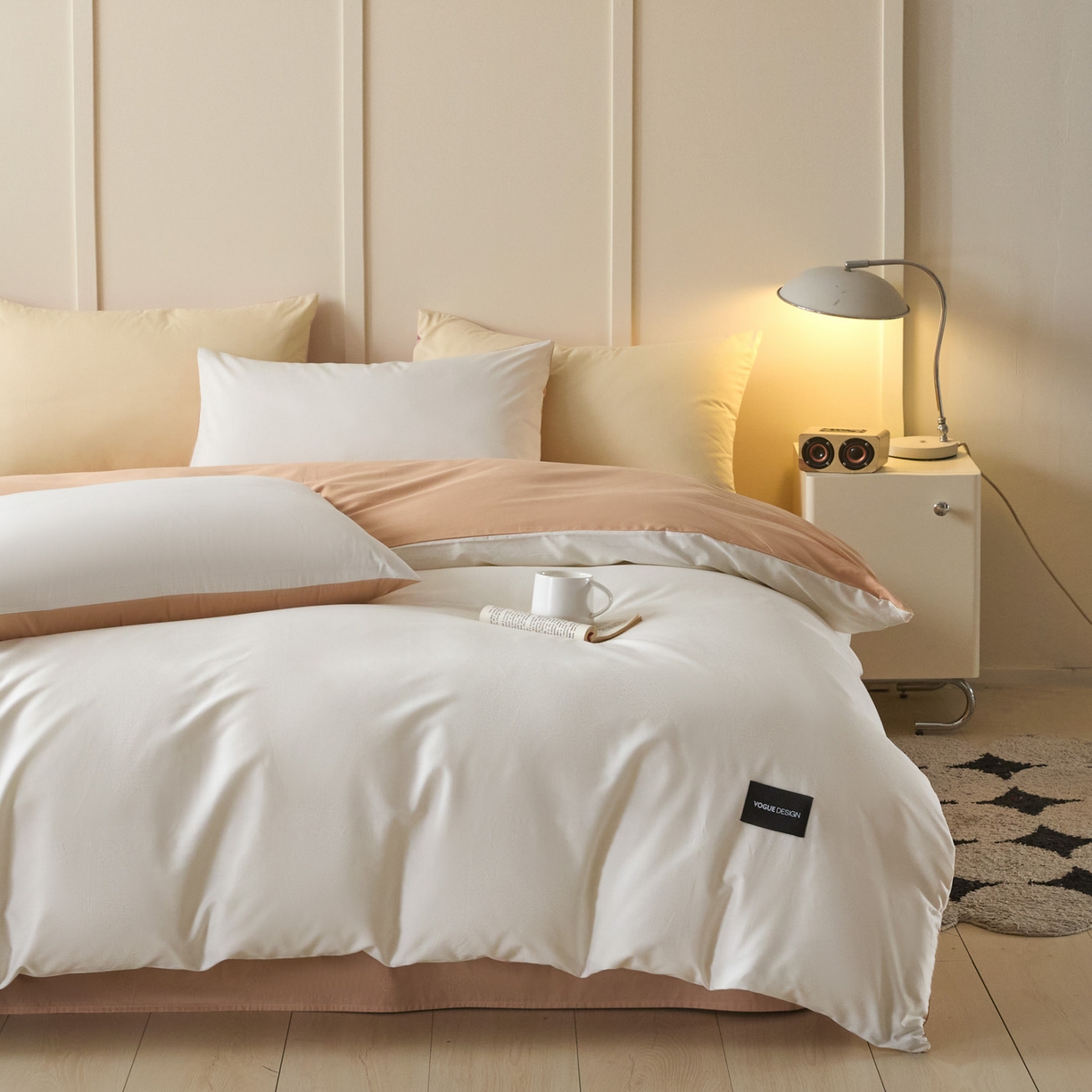 91家纺网 家纺一手货源 找家纺 乐美家纺 2025新款全棉纯棉纯色双拼多规格四件套 白+奶茶杏