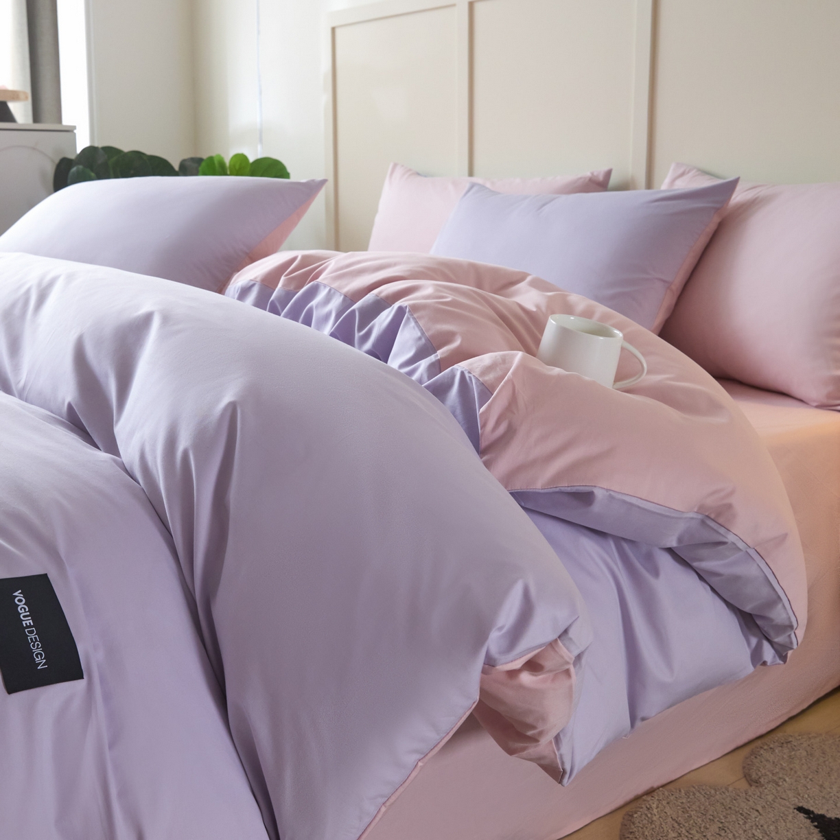 91家纺网 家纺一手货源 找家纺 乐美家纺 2025新款全棉纯棉纯色双拼多规格四件套 丁香紫+芍药粉