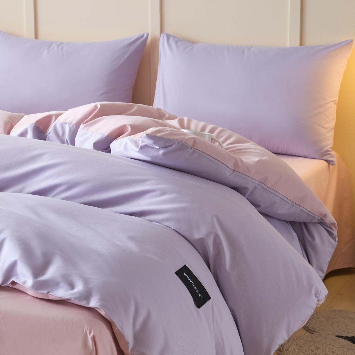 91家纺网 家纺一手货源 找家纺 乐美家纺 2025新款全棉纯棉纯色双拼多规格四件套 丁香紫+芍药粉