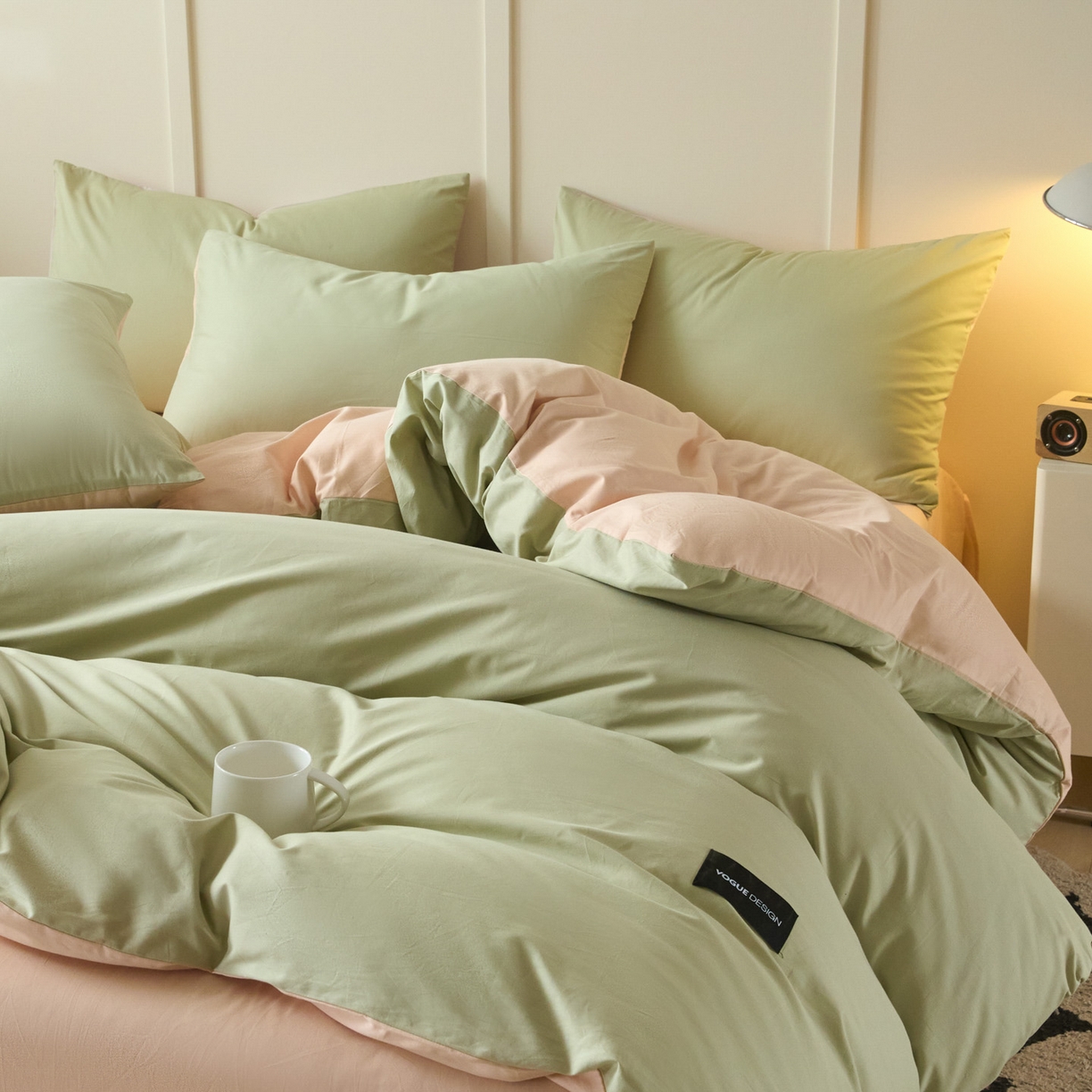 91家纺网 家纺一手货源 找家纺 乐美家纺 2025新款全棉纯棉纯色双拼多规格四件套 豆绿+米杏